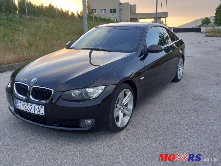 2008' BMW Serija 3 Coupe 320D photo #2