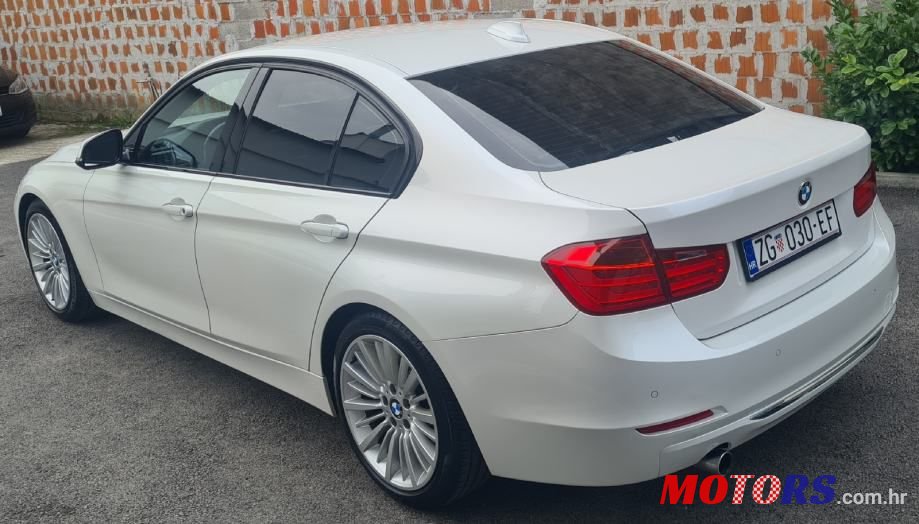 2012' BMW Serija 3 318D photo #6