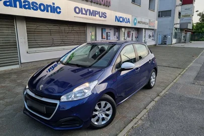 2018' Peugeot 208 1,2 Puretech