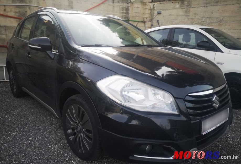 2016' Suzuki SX4 S-Cross 1,6 photo #2