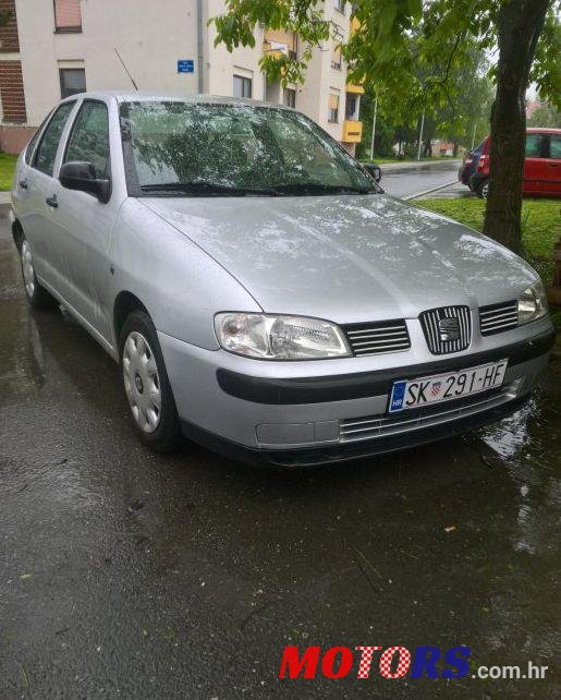 2002' SEAT Cordoba 1,4 photo #1