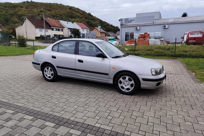 2002' Hyundai Elantra 2,0 Gls