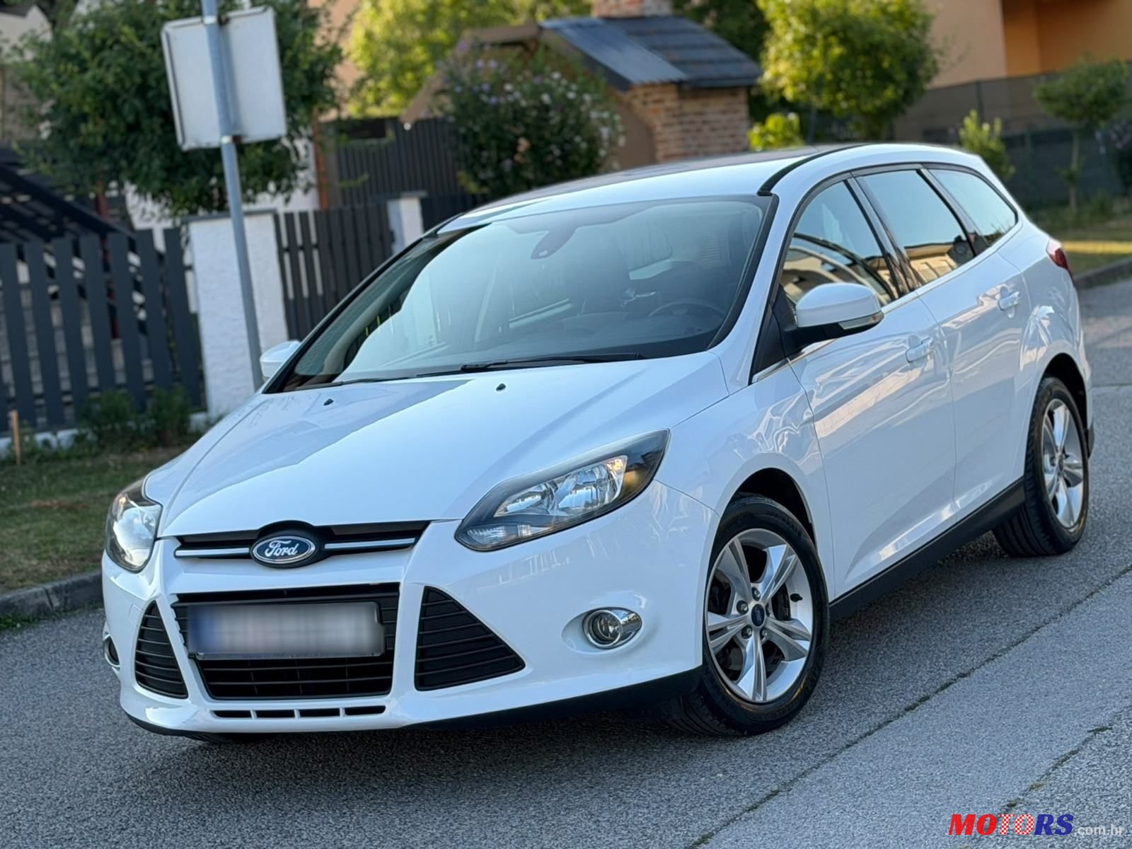 2014' Ford Focus Karavan photo #3