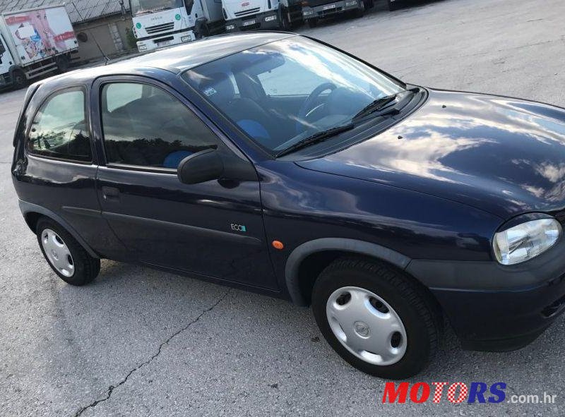 1999' Opel Corsa photo #2