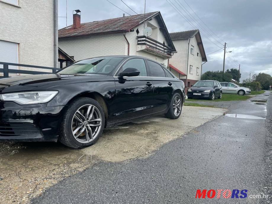 2011' Audi A6 S-Tronic photo #3