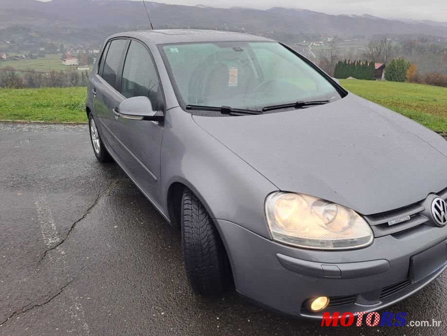 2008' Volkswagen Golf 5 1,9 Tdi photo #2