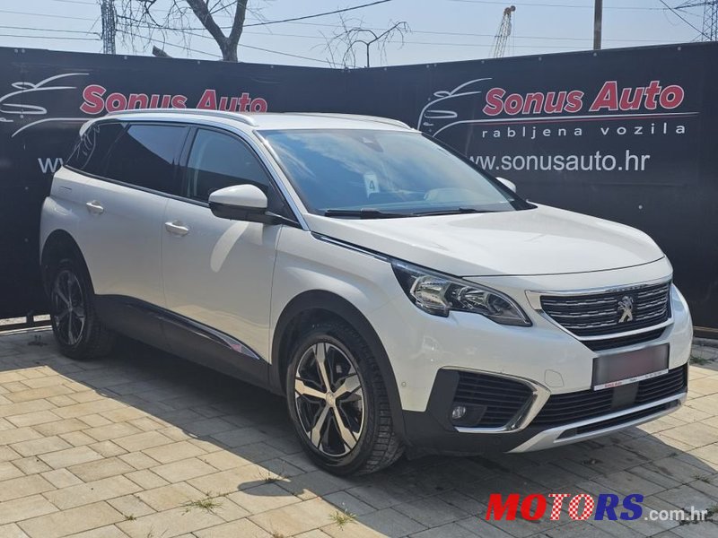 2018' Peugeot 5008 1,5 Bluehdi photo #4