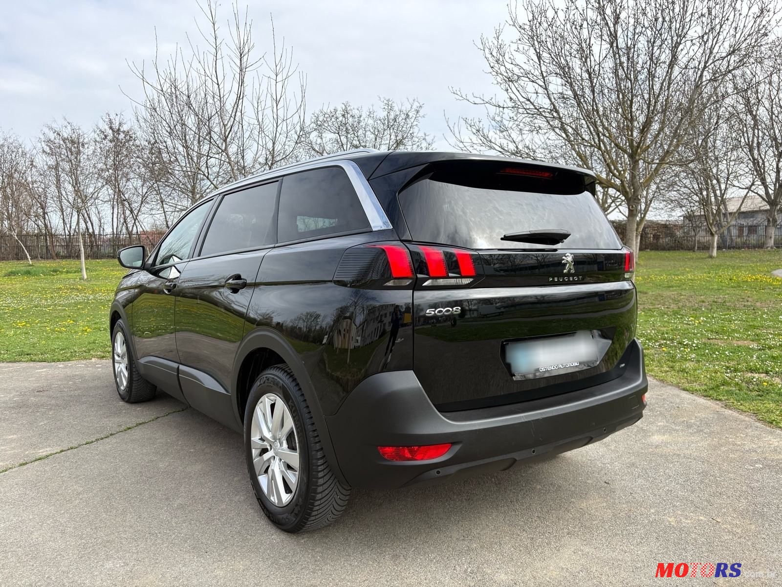 2018' Peugeot 5008 1,5 Bluehdi photo #4