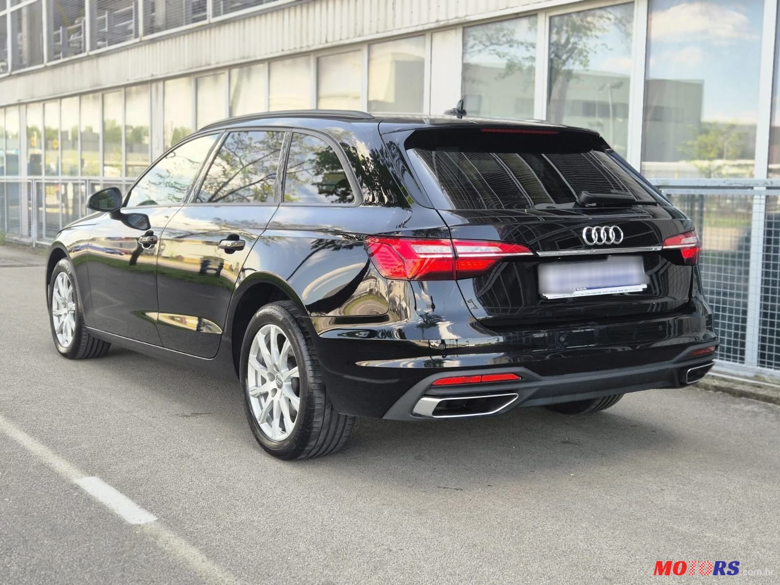 2020' Audi A4 Avant photo #6