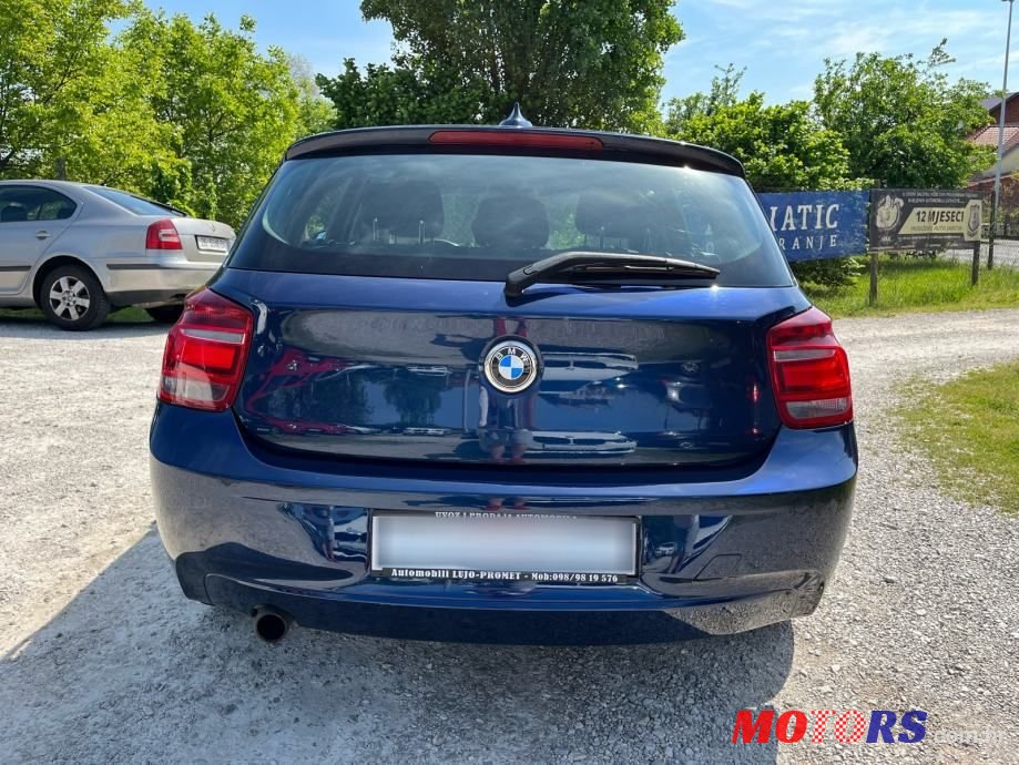 2015' BMW Serija 1 118D photo #6