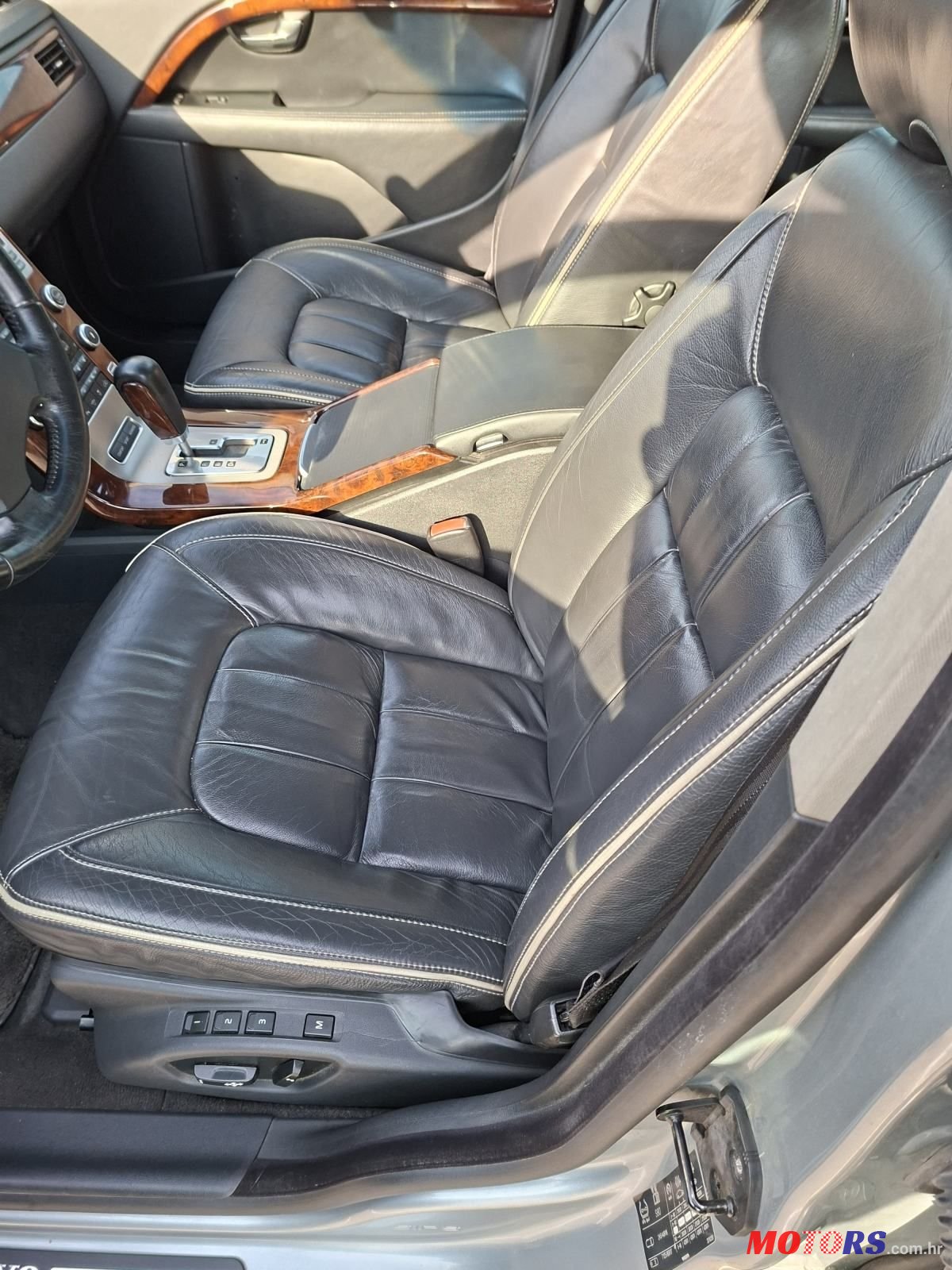 2007' Volvo S80 2,4 D photo #4