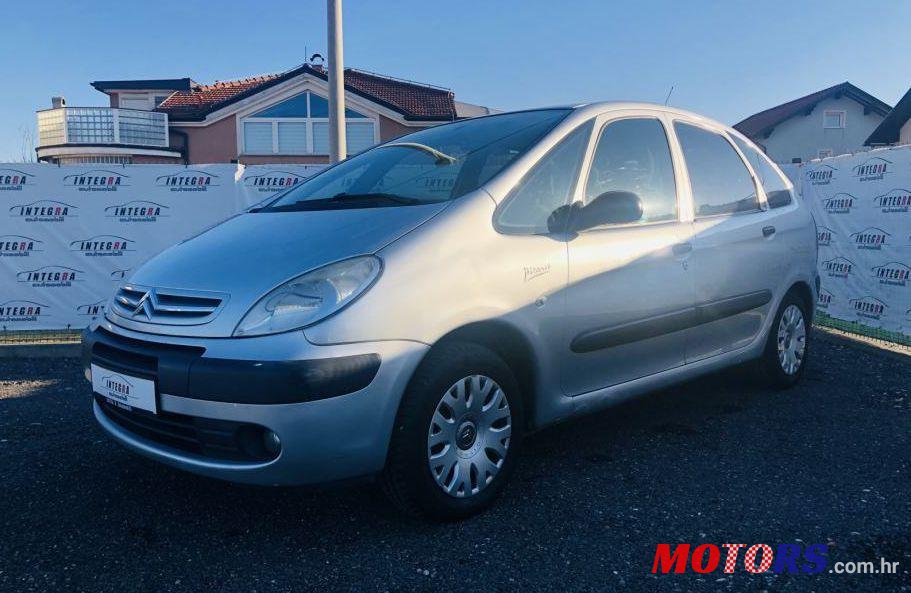 2006' Citroen Xsara Picasso 1,6 Hdi photo #1