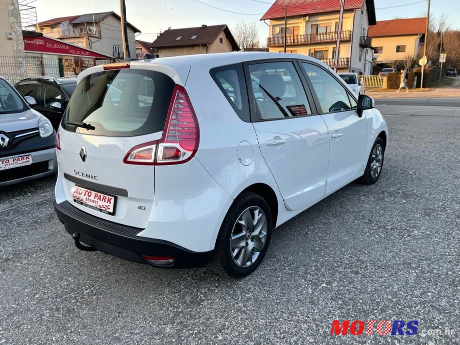 2011' Renault Scenic 1,5 Dci photo #4