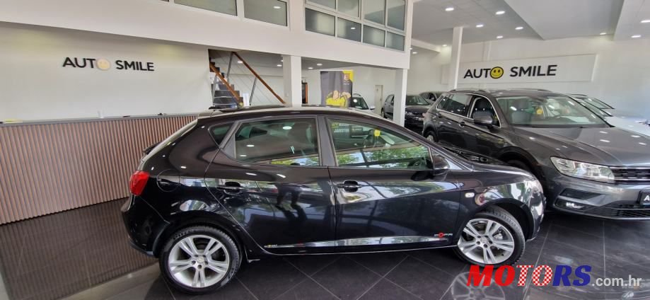 2011' SEAT Ibiza photo #5