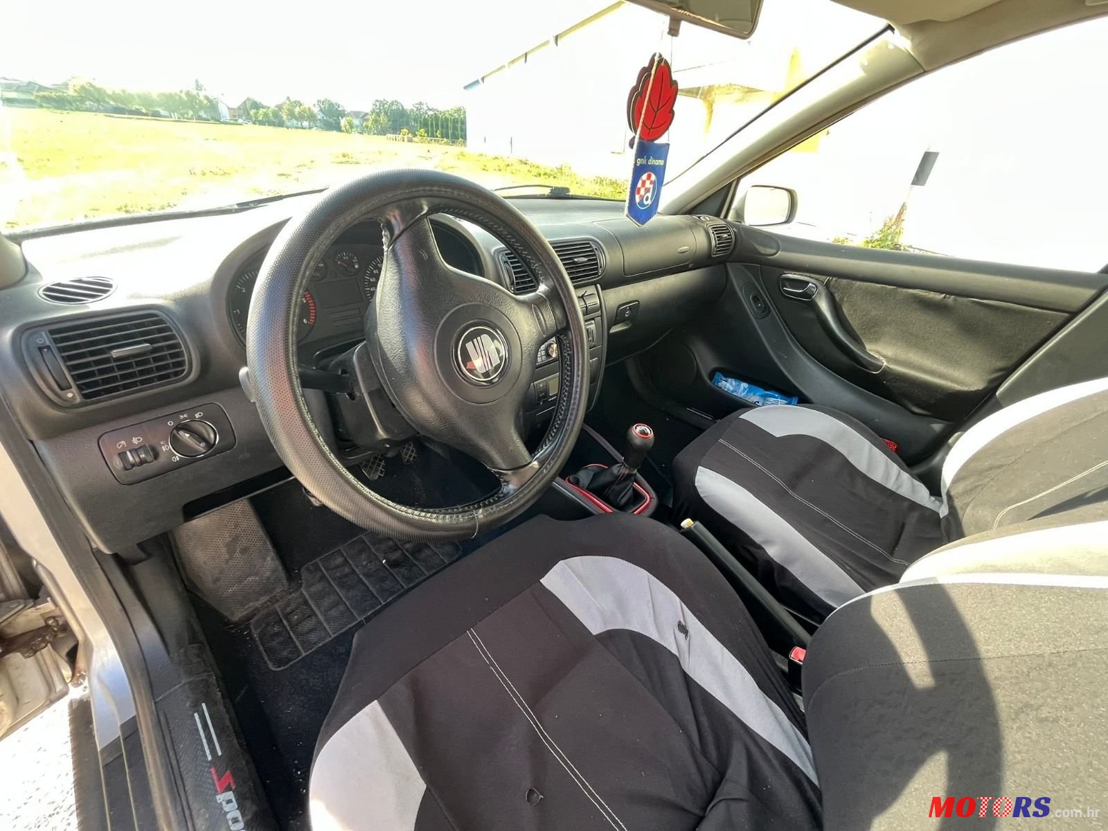 2003' SEAT Toledo 1,9 Tdi Sport photo #3