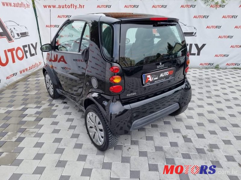 2005' Smart Fortwo Passion photo #6
