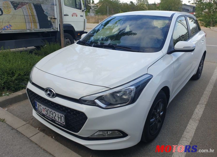 2017' Hyundai i20 1,1 Crdi photo #1