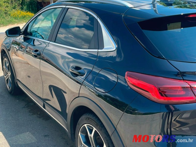 2021' Kia XCeed photo #3