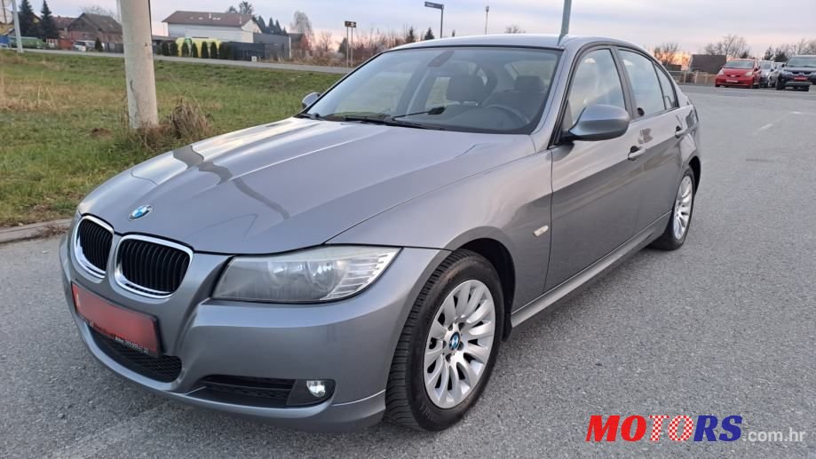 2009' BMW Serija 3 318D photo #1