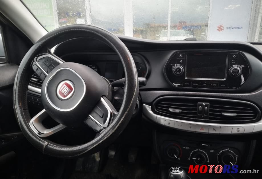 2018' Fiat Tipo photo #6