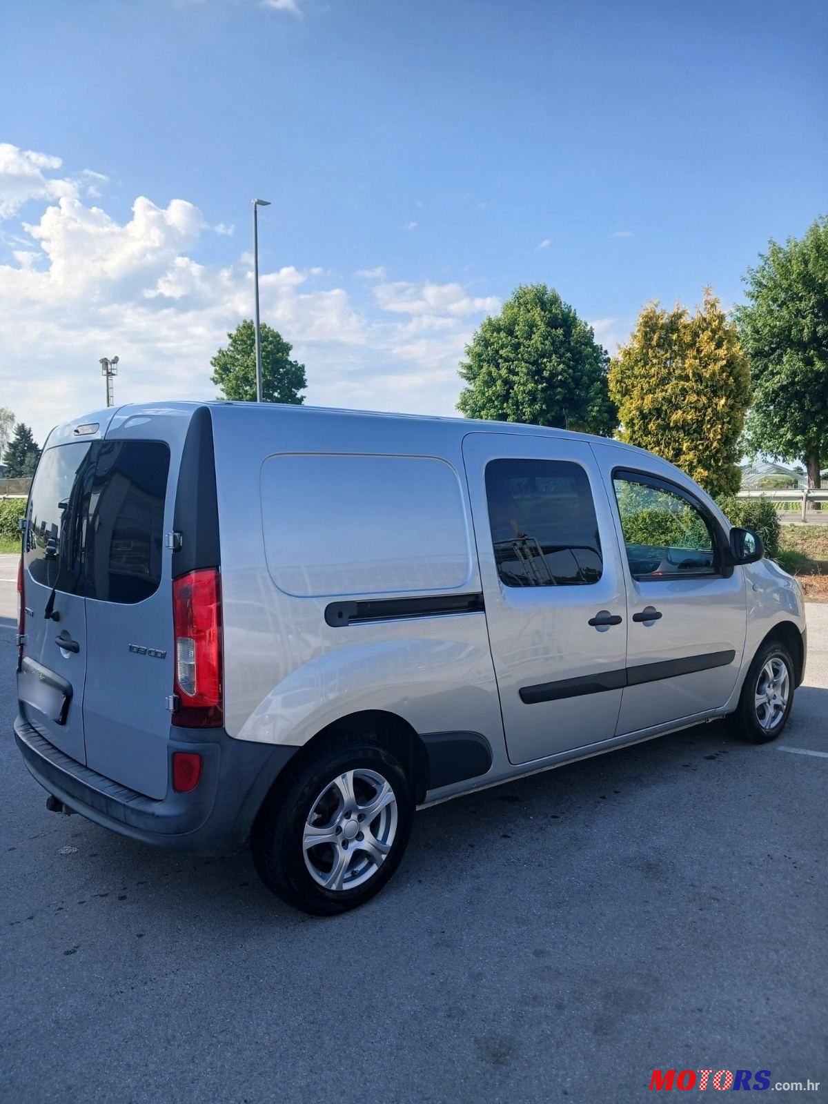2015' Mercedes-Benz Citan 109 Cdi photo #3