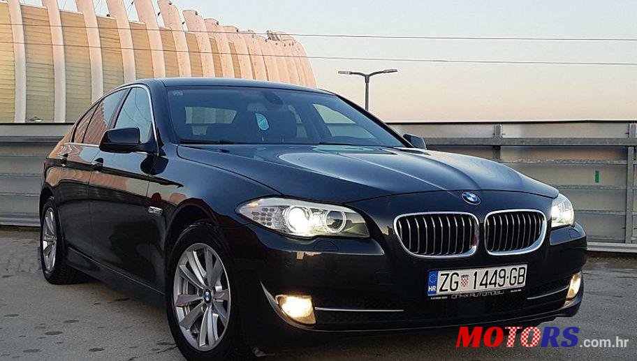 2012' BMW Serija 5 520D photo #1