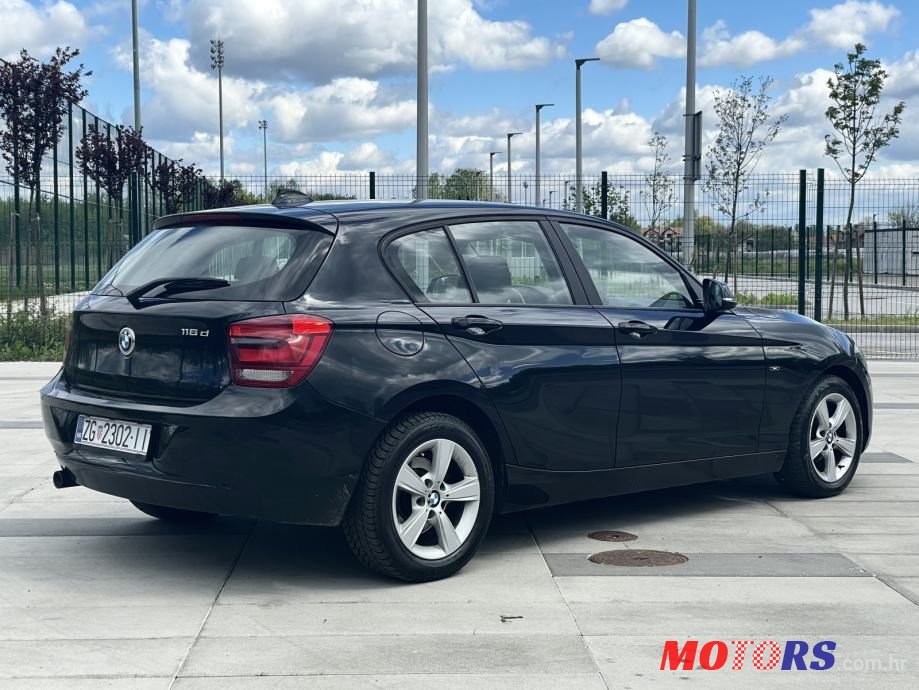 2013' BMW Serija 1 116D Sport photo #5