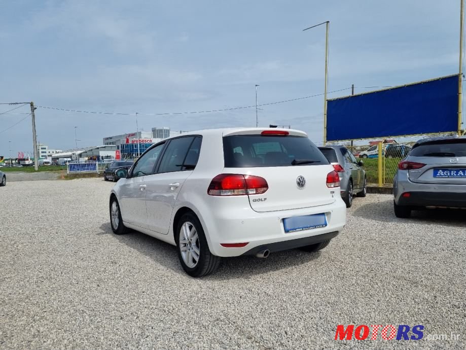 2012' Volkswagen Golf 6 1,6 Tdi photo #6