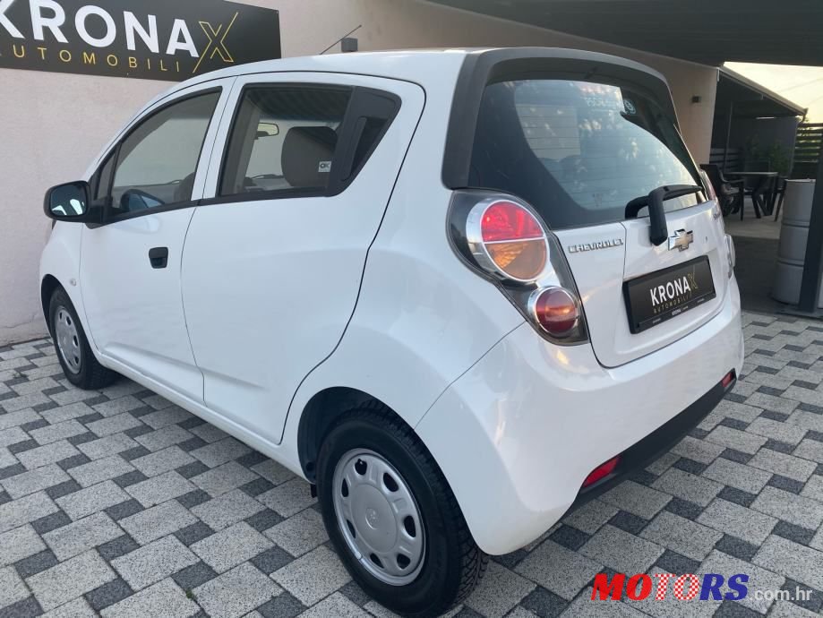 2013' Chevrolet Spark photo #4