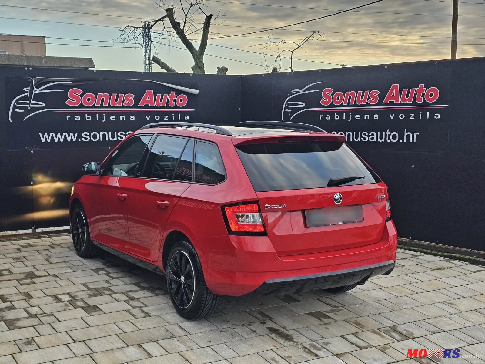 2018' Skoda Fabia Combi photo #4