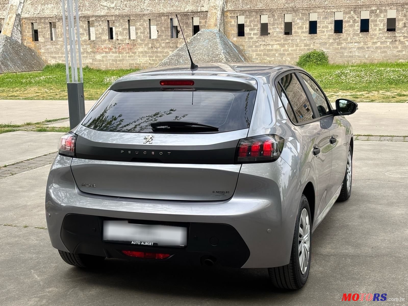 2021' Peugeot 208 1,2 Puretech photo #3