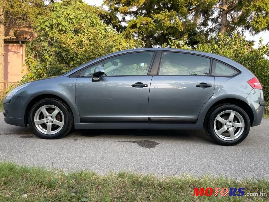 2007' Citroen C4 1,6 Hdi 16V photo #6