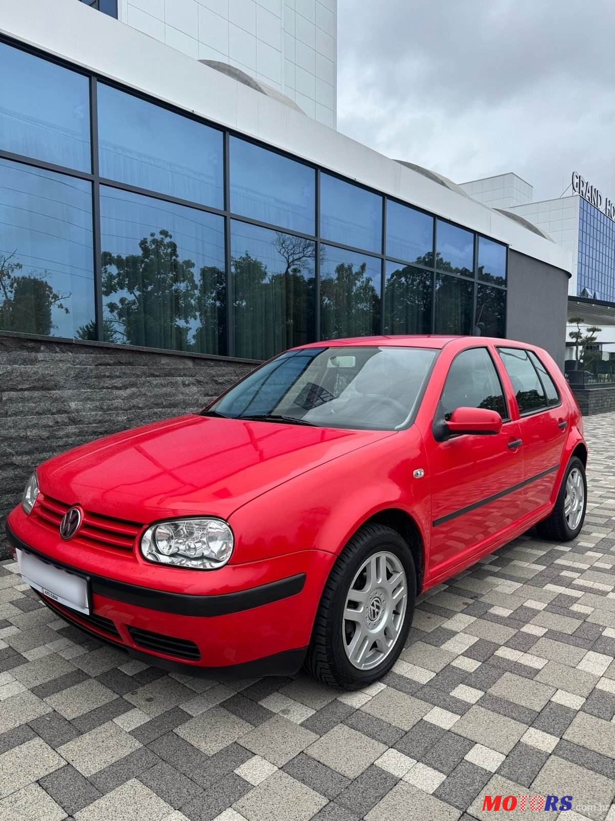 2002' Volkswagen Golf IV 1,4 photo #4