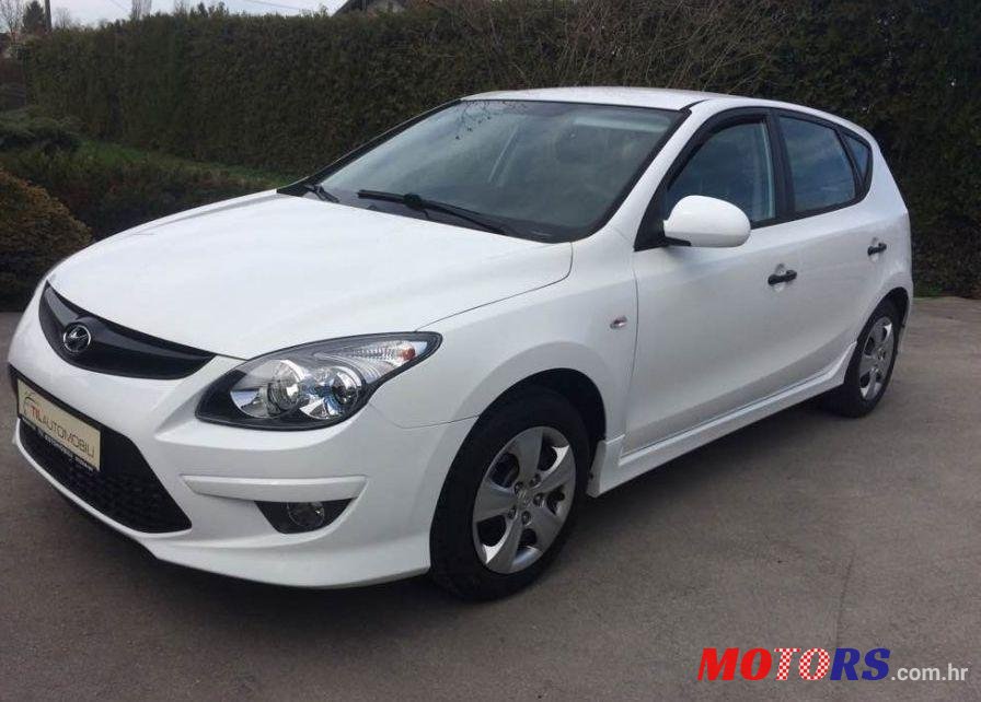 2011' Hyundai I30 1,6 Crdi photo #1
