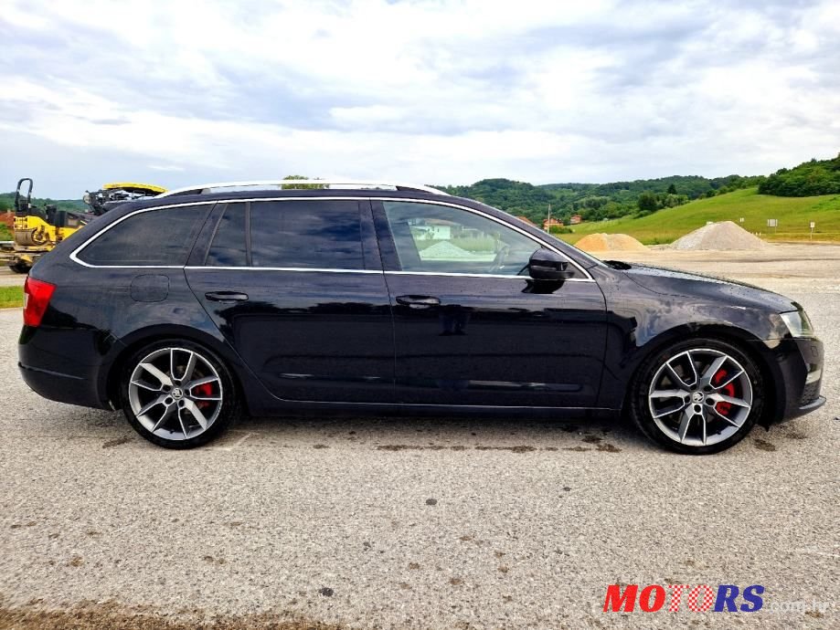 2015' Skoda Octavia Combi photo #4