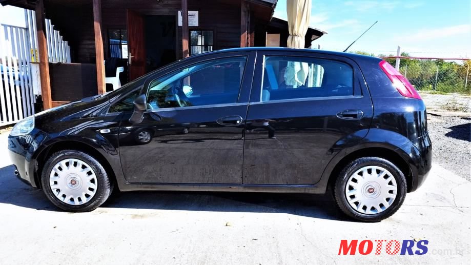 2013' Fiat Punto 1,2 8V photo #6