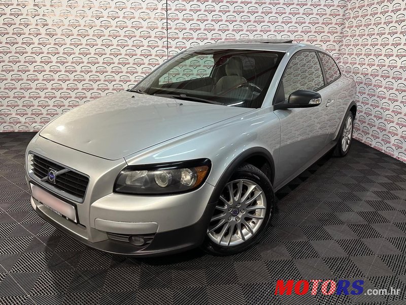 2009' Volvo C30 1,6 D photo #1