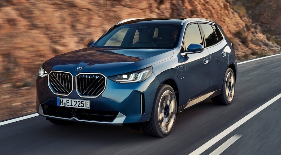 2025 BMW X3 30e xDrive Is Coming Soon to the Land Down Under With 295 HP and 57 EV Miles