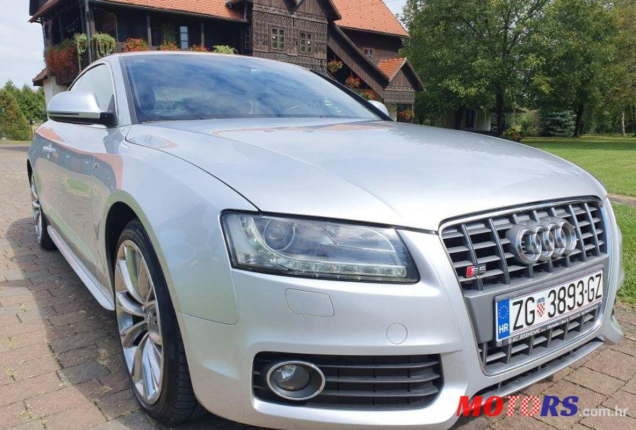 2009' Audi S5 4.2 Tfsi photo #1