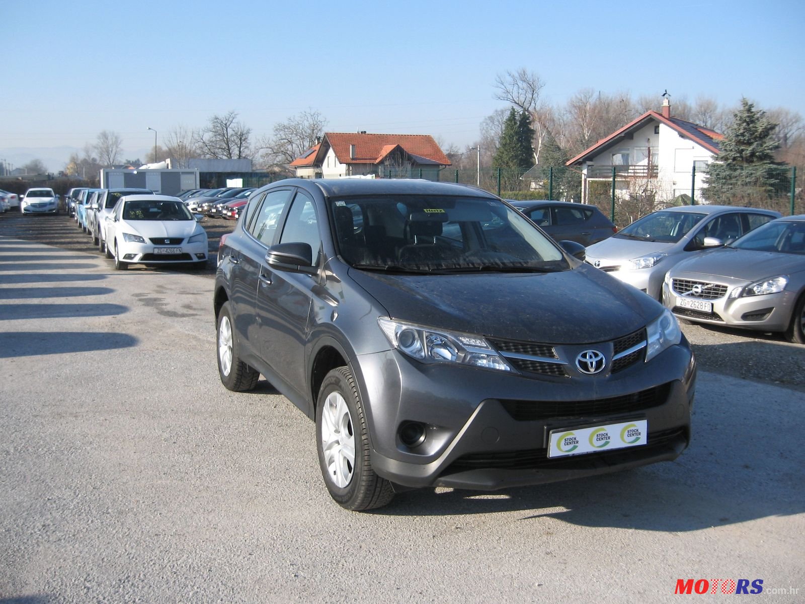 2013' Toyota RAV4 photo #3