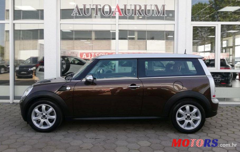 2010' MINI Cooper 1,6 D photo #1