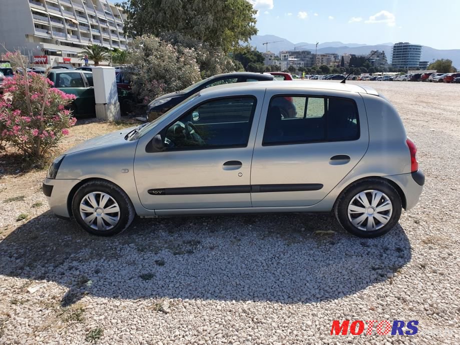 2003' Renault Clio 1,2 photo #1