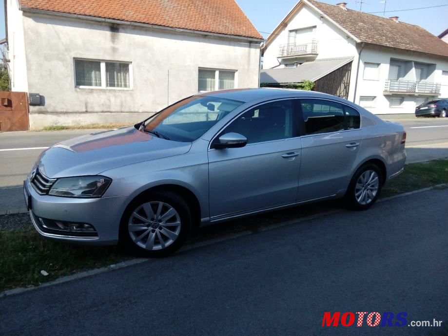 2013' Volkswagen Passat 1,6 Tdi Bmt photo #6