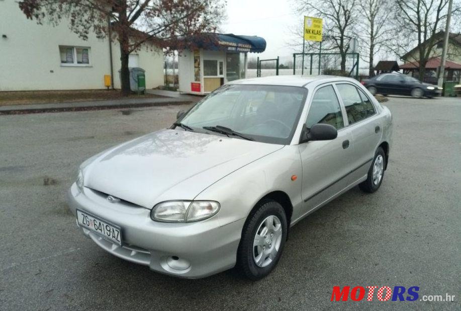 2000' Hyundai Accent 1,3 Gl photo #1