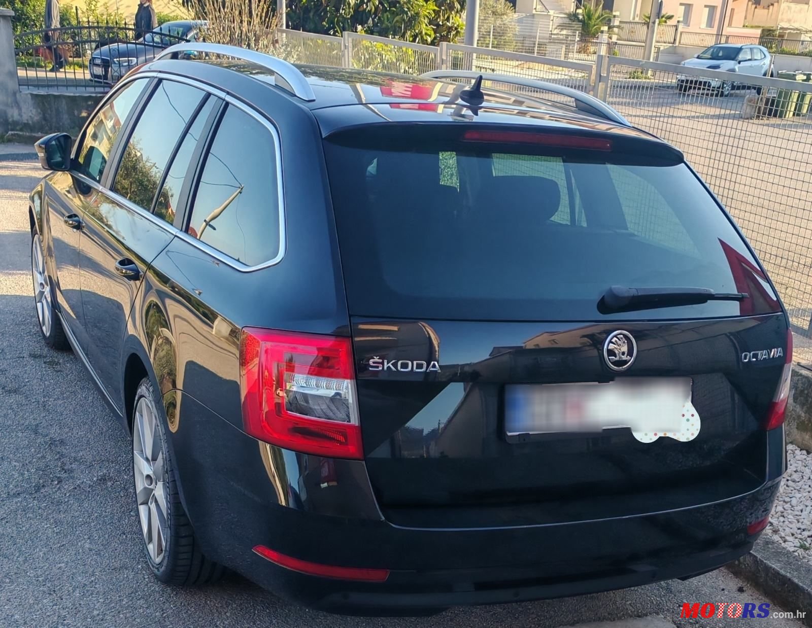2019' Skoda Octavia Combi photo #2