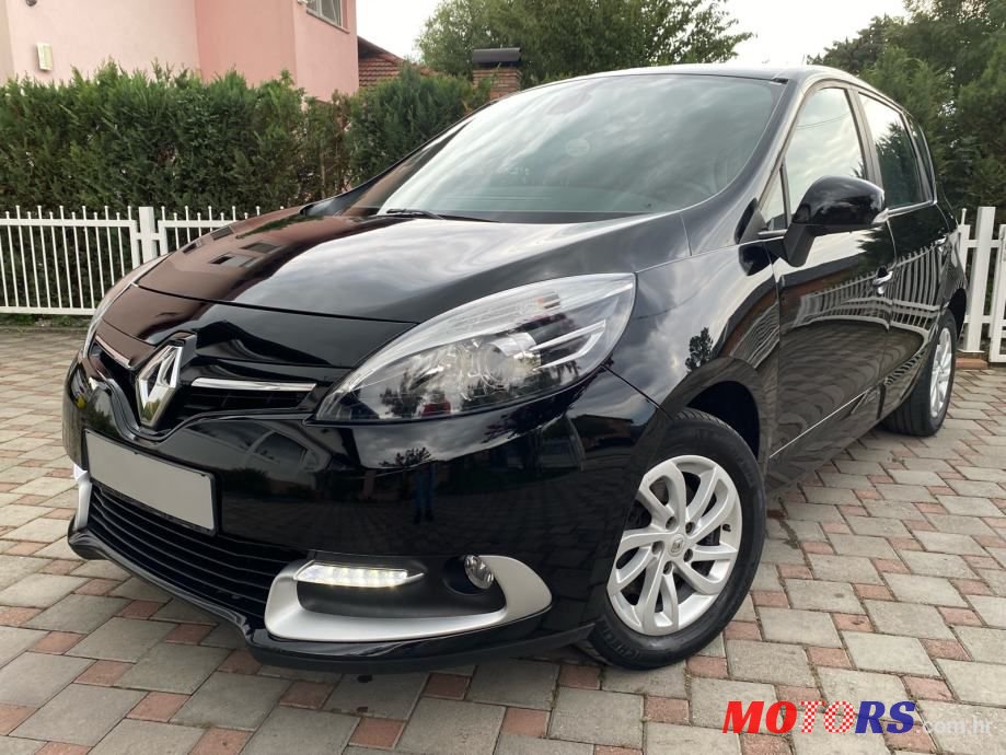 2014' Renault Scenic Dci photo #3