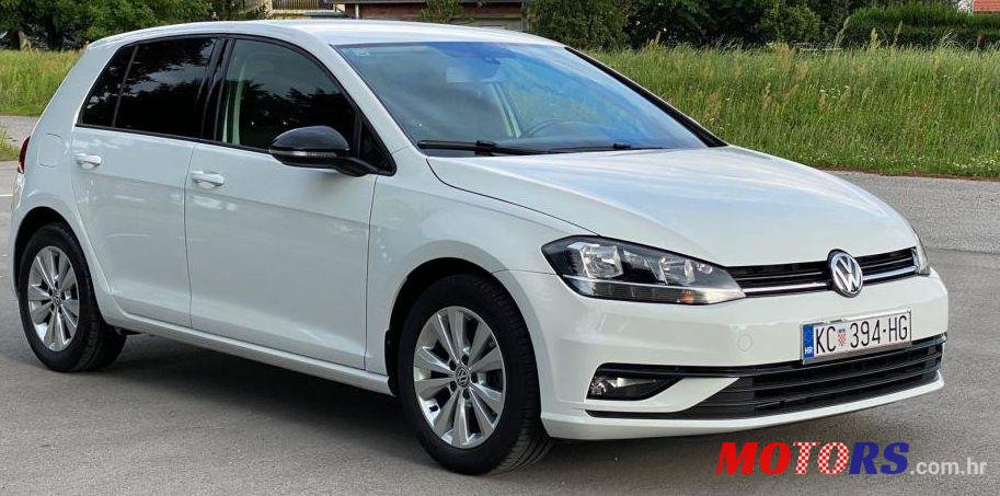 2017' Volkswagen Golf VII 1,6 Tdi photo #1