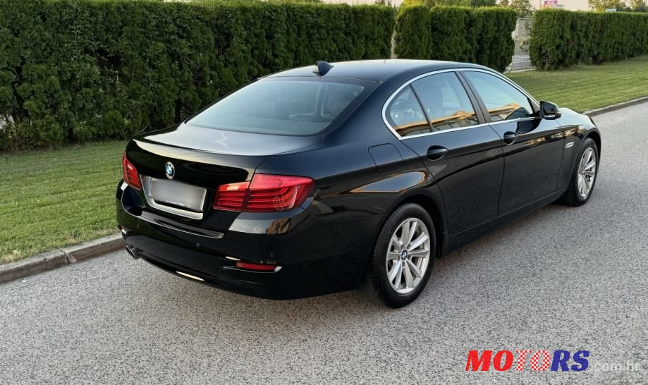 2013' BMW Serija 5 518D photo #6