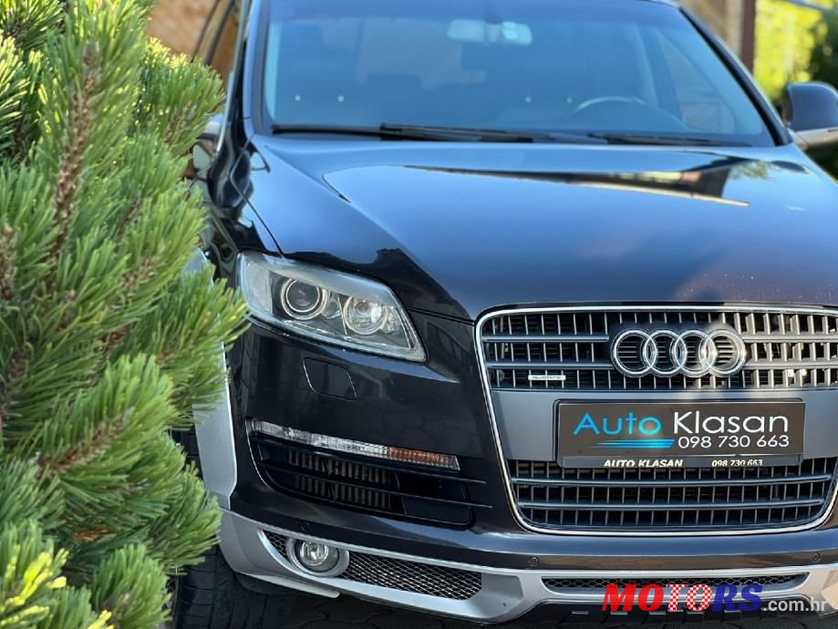 2007' Audi Q7 photo #2