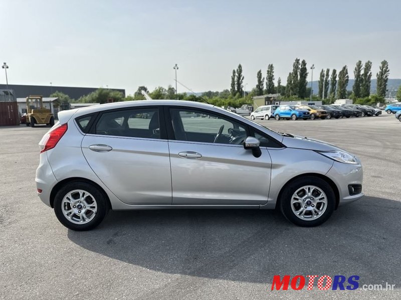 2014' Ford Fiesta 1,6 photo #4